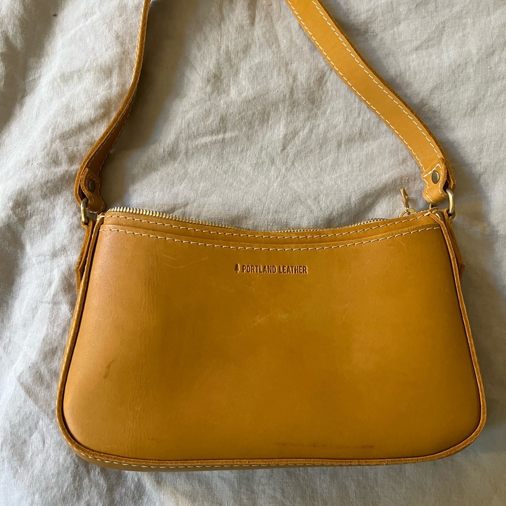 Portland Leather Lucy Shoulder Bag, Sunflower